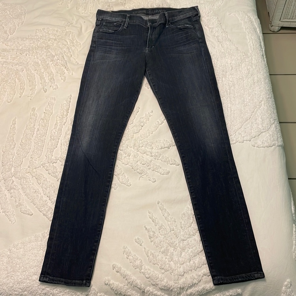 Citizens of Humanity Avendon Skinny jeans in slightly distressed gray. Size 30.